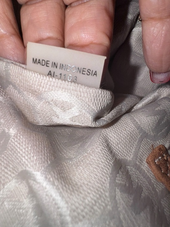 Michael Kors Uptown Astor Satchel Shoulder Bag - Picture 13 of 15